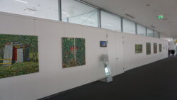 Ausstellungsansicht Galerie am Flughafen Graz, Green Horizon von Noel Paine