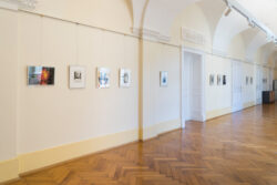Ausstellungsansicht A Portrait of the Artist in der Fotogalerie im Grazer Rathaus