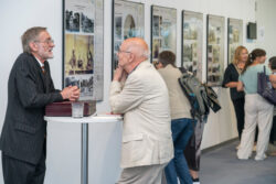 Eröffnung Galerie am Flughafen Graz Michael Moser