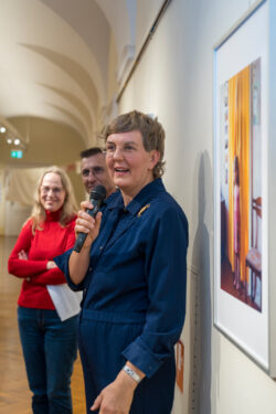 Eröffnung out of sight out of mind Alena Zhandarova und Lena Rosa Händle in der Fotogalerie im Grazer Rathaus