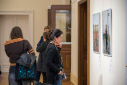 Eröffnung out of sight out of mind Alena Zhandarova und Lena Rosa Händle in der Fotogalerie im Grazer Rathaus