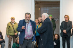 Ausstellungseröffnung Galaxienumarmung im Zentrum von Mirko Maric