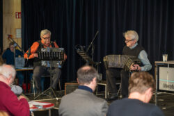 30 Jahre Srebrenica – manuskripte 250