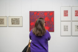 Ausstellung Schreibweisen von Birgit Fedl-Dohr in der Galerie am Flughafen Graz