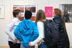 Ausstellung In Bewegung der Modellschule Graz in Jugendgalerie im Grazer Rathaus