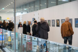 Ausstellungseröffnung ARRIVAL AND DEPARTURE Fotoklub Maribor in der Galerie am Flughafen Graz