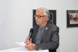 Ausstellungseröffnung ARRIVAL AND DEPARTURE Fotoklub Maribor in der Galerie am Flughafen Graz