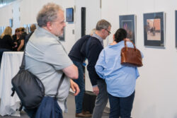 Ausstellungseröffnung ARRIVAL AND DEPARTURE Fotoklub Maribor in der Galerie am Flughafen Graz