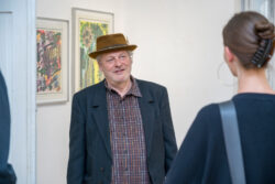 Ausstellung in der Galerie Centrum: Magdalena Herzog, Theresa Obermayer und Bruno Richard zeigen unter Images à Trois ihre Werke