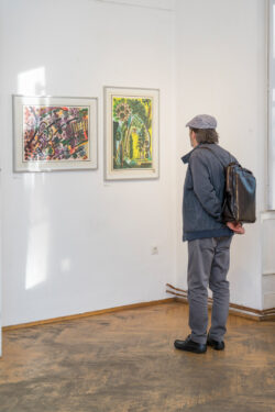 Ausstellung in der Galerie Centrum: Magdalena Herzog, Theresa Obermayer und Bruno Richard zeigen unter Images à Trois ihre Werke