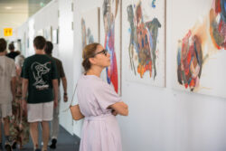 Eröffnung der Ausstellung Wer bin denn du? von Luis Sammer in der Galerie am Flughafen Graz