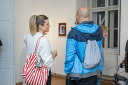 Eröffnung Galerie Centrum Wir zerschneiden die Geschichte Collagen von Julia Cimafiejeva | Klaus-Dieter Hartl | Nicole Wogg